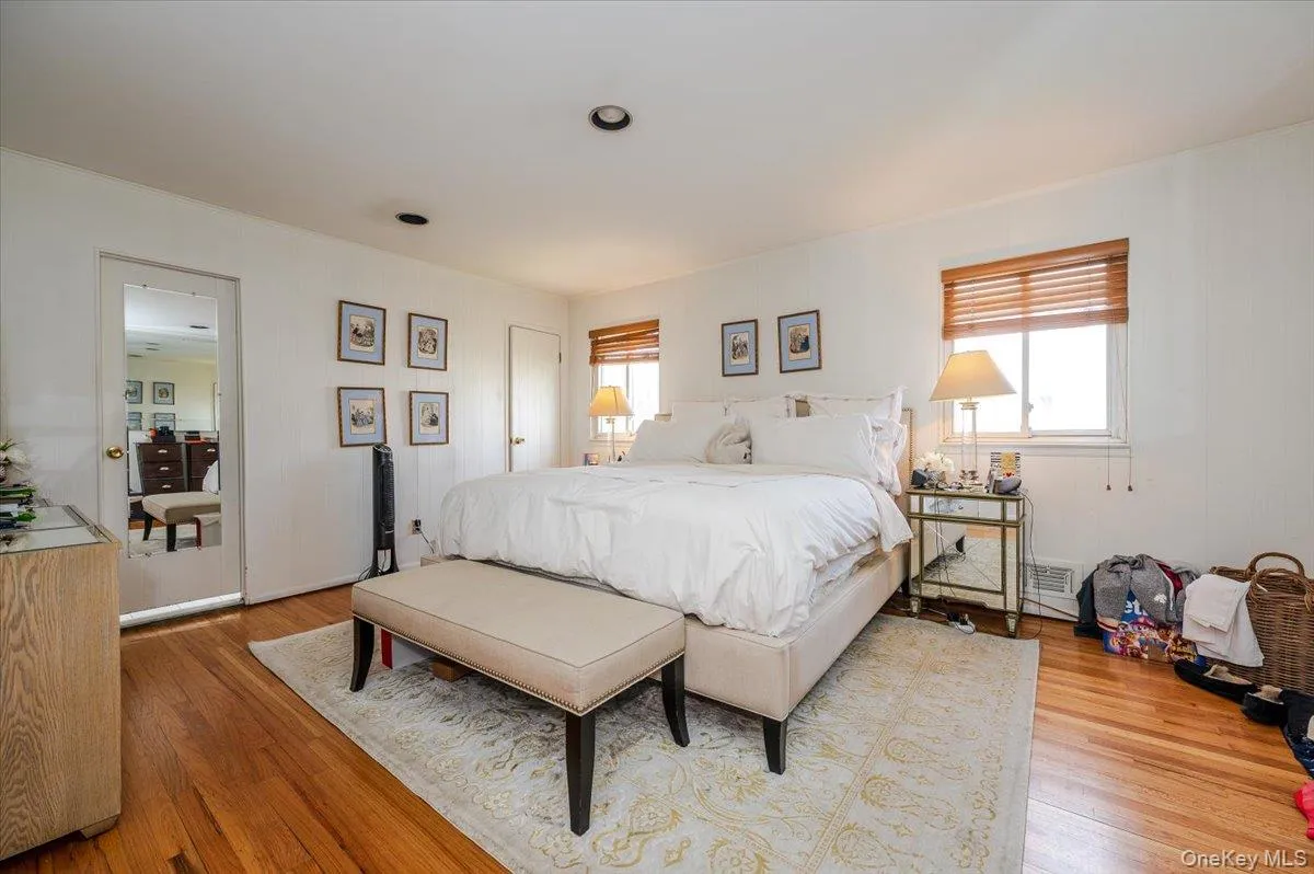 Bedroom with light wood-style floors Bedroom with light wood-style floors