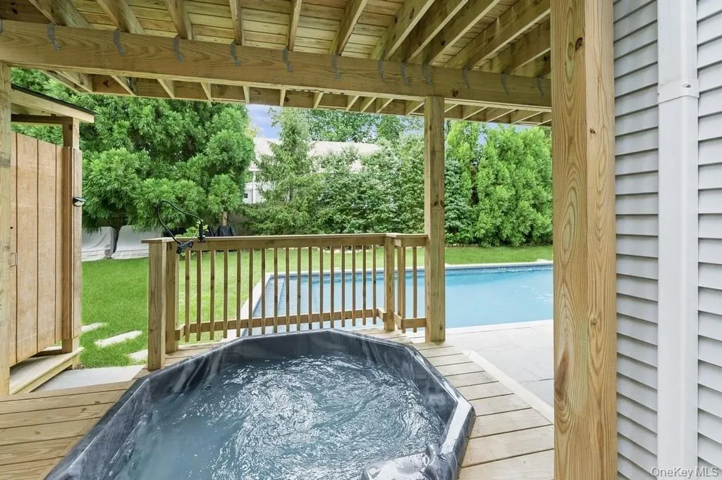 161 Monroe Drive, East Hampton, NY, 5 Bedrooms Bedrooms, 9 Rooms Rooms,4 BathroomsBathrooms,Residential,For Rent,Monroe,0,904058 161 Monroe Drive, East Hampton, NY, 5 Bedrooms Bedrooms, 9 Rooms Rooms,4 BathroomsBathrooms,Residential,For Rent,Monroe,0,904058