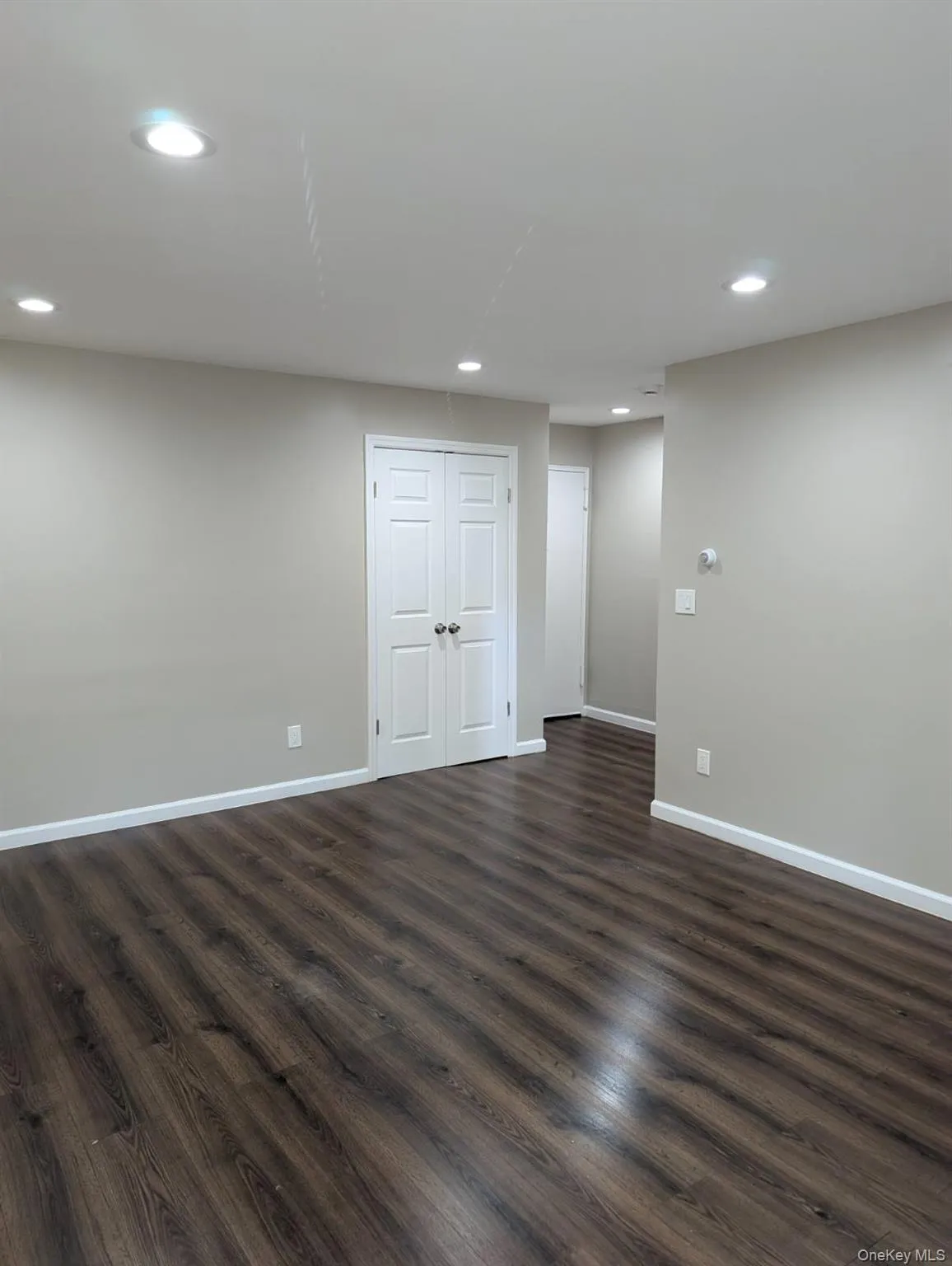 9C Hemlock Drive, Islip, NY, 2 Bedrooms Bedrooms, 5 Rooms Rooms,1 BathroomBathrooms,Residential Lease,Idx,Hemlock,0,904073 9C Hemlock Drive, Islip, NY, 2 Bedrooms Bedrooms, 5 Rooms Rooms,1 BathroomBathrooms,Residential Lease,Idx,Hemlock,0,904073