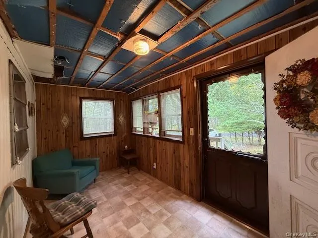 In Mobile Home In Mobile Home