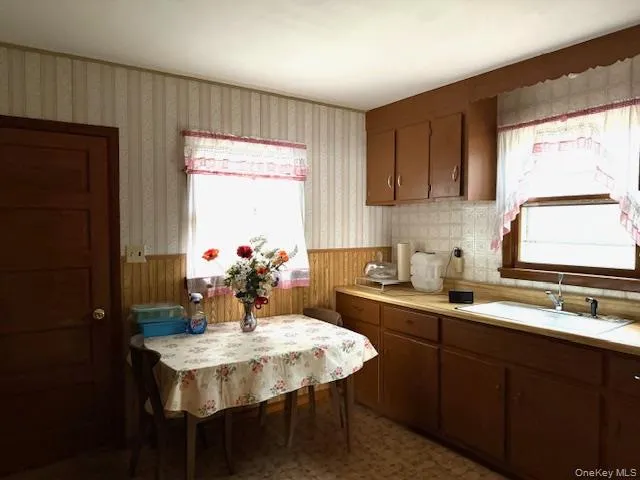 Kitchen in Cottage Kitchen in Cottage