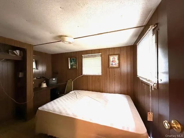 In Mobile Home In Mobile Home