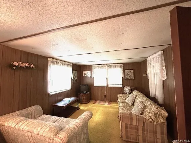 In Mobile Home In Mobile Home