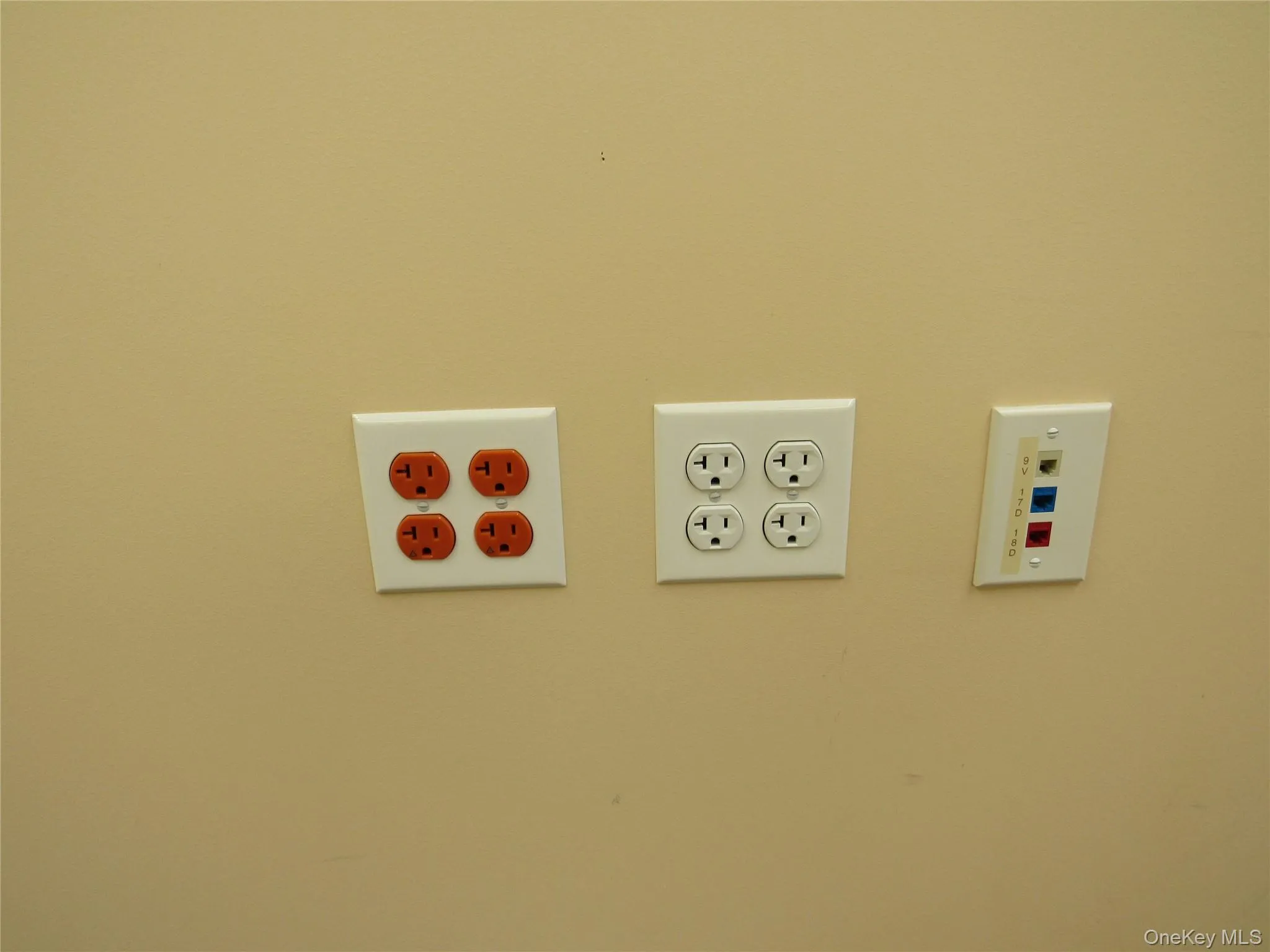 201 Howell Avenue, Riverhead, NY, ,Commercial Lease,Idx,Howell,0,904167 201 Howell Avenue, Riverhead, NY, ,Commercial Lease,Idx,Howell,0,904167