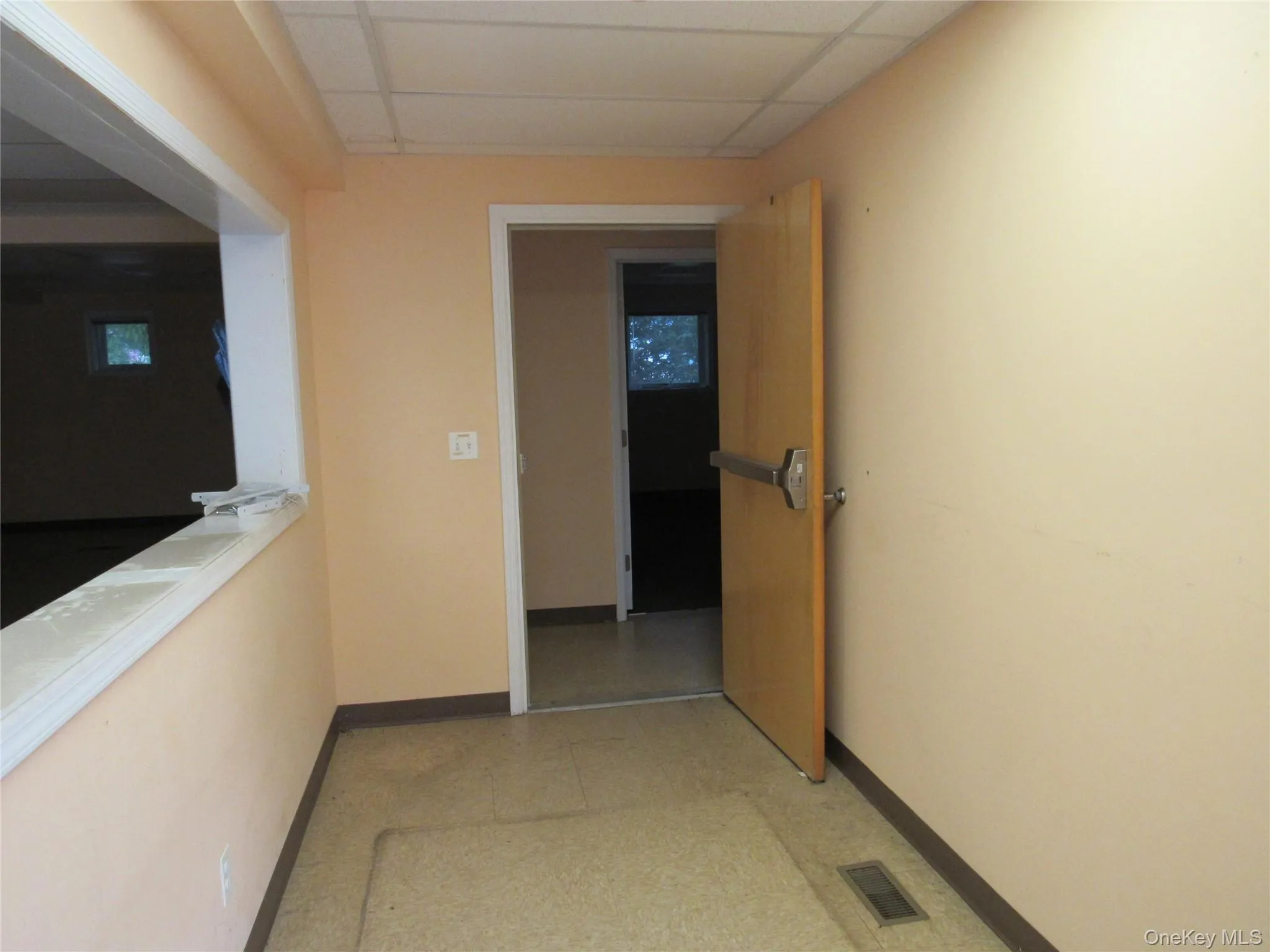 201 Howell Avenue, Riverhead, NY, ,Commercial Lease,Idx,Howell,0,904167 201 Howell Avenue, Riverhead, NY, ,Commercial Lease,Idx,Howell,0,904167