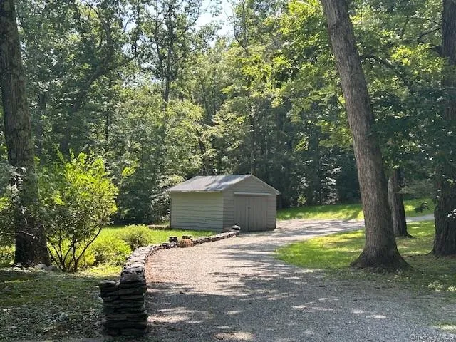 272 Drake Road, Pleasant Valley, NY, 3 Bedrooms Bedrooms, 9 Rooms Rooms,2 BathroomsBathrooms,Residential Lease,Idx,Drake,0,904217 272 Drake Road, Pleasant Valley, NY, 3 Bedrooms Bedrooms, 9 Rooms Rooms,2 BathroomsBathrooms,Residential Lease,Idx,Drake,0,904217