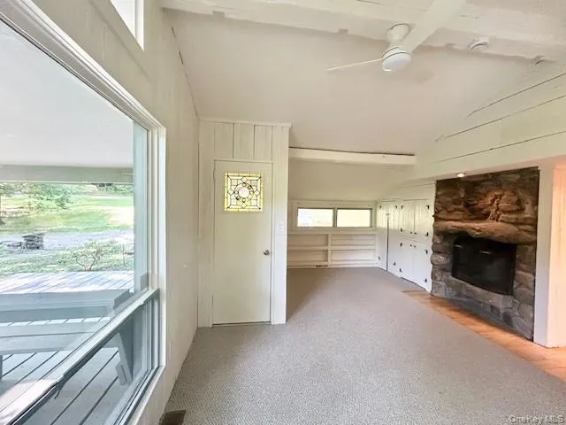 272 Drake Road, Pleasant Valley, NY, 3 Bedrooms Bedrooms, 9 Rooms Rooms,2 BathroomsBathrooms,Residential Lease,Idx,Drake,0,904217 272 Drake Road, Pleasant Valley, NY, 3 Bedrooms Bedrooms, 9 Rooms Rooms,2 BathroomsBathrooms,Residential Lease,Idx,Drake,0,904217