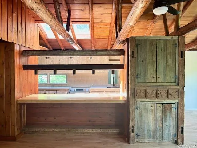 272 Drake Road, Pleasant Valley, NY, 3 Bedrooms Bedrooms, 9 Rooms Rooms,2 BathroomsBathrooms,Residential Lease,Idx,Drake,0,904217 272 Drake Road, Pleasant Valley, NY, 3 Bedrooms Bedrooms, 9 Rooms Rooms,2 BathroomsBathrooms,Residential Lease,Idx,Drake,0,904217