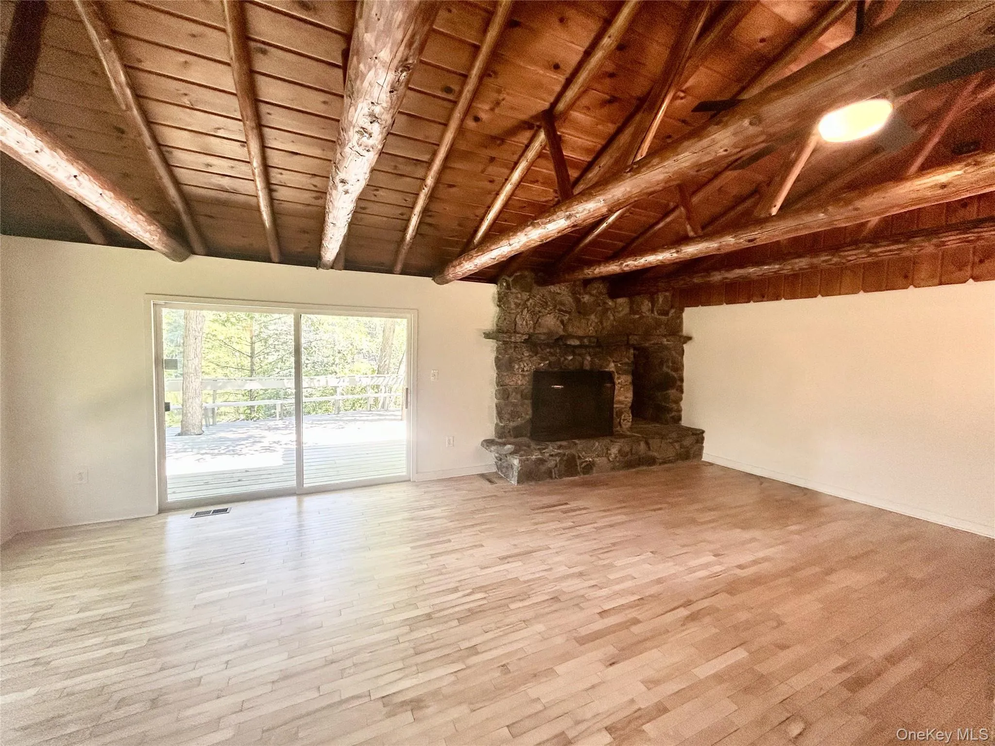 272 Drake Road, Pleasant Valley, NY, 3 Bedrooms Bedrooms, 9 Rooms Rooms,2 BathroomsBathrooms,Residential Lease,Idx,Drake,0,904217 272 Drake Road, Pleasant Valley, NY, 3 Bedrooms Bedrooms, 9 Rooms Rooms,2 BathroomsBathrooms,Residential Lease,Idx,Drake,0,904217