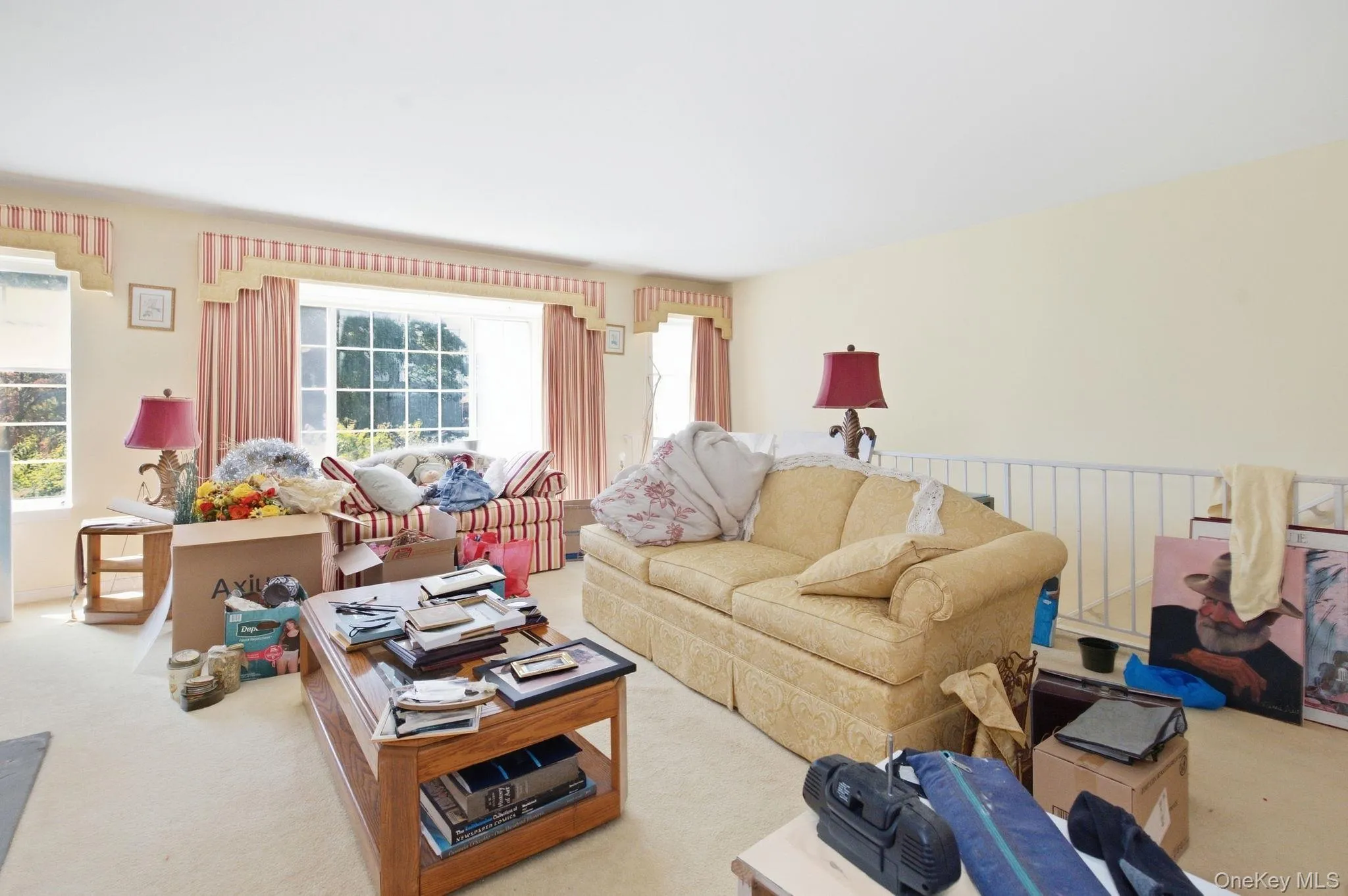 Generous proportions give you room to arrange the living space exactly as you picture it. Generous proportions give you room to arrange the living space exactly as you picture it.