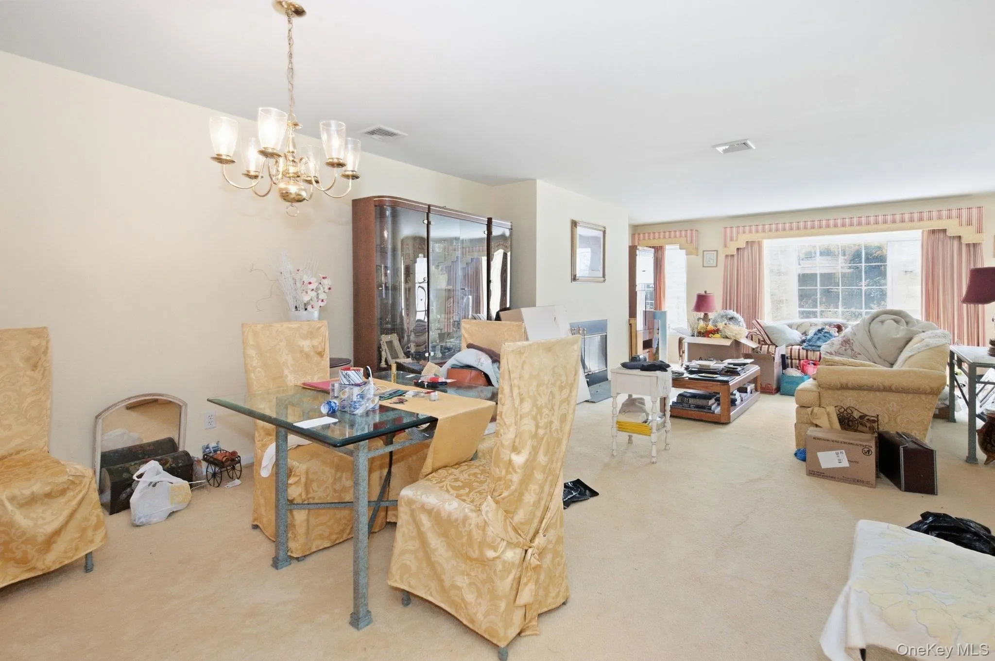 Living and dining share one long, open room ready for your furniture and finishes. Living and dining share one long, open room ready for your furniture and finishes.