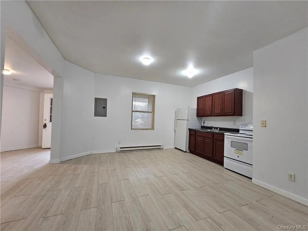 14 Orange Lane, Liberty, NY, 2 Bedrooms Bedrooms, 3 Rooms Rooms,1 BathroomBathrooms,Residential Lease,Idx,Orange,904234 14 Orange Lane, Liberty, NY, 2 Bedrooms Bedrooms, 3 Rooms Rooms,1 BathroomBathrooms,Residential Lease,Idx,Orange,904234