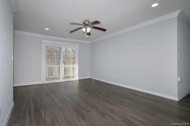 1750 Main Street, Riverhead, NY, 2 Bedrooms Bedrooms, 5 Rooms Rooms,1 BathroomBathrooms,Residential Lease,Idx,Main,0,904299 1750 Main Street, Riverhead, NY, 2 Bedrooms Bedrooms, 5 Rooms Rooms,1 BathroomBathrooms,Residential Lease,Idx,Main,0,904299