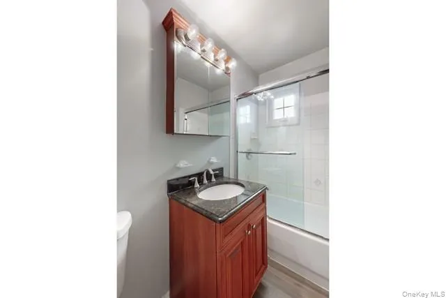 1750 Main Street, Riverhead, NY, 1 Bedroom Bedrooms, 4 Rooms Rooms,1 BathroomBathrooms,Residential Lease,Idx,Main,0,904310 1750 Main Street, Riverhead, NY, 1 Bedroom Bedrooms, 4 Rooms Rooms,1 BathroomBathrooms,Residential Lease,Idx,Main,0,904310