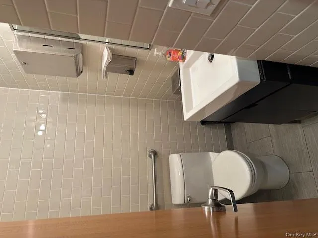 Bathroom 2. Bathroom 2.