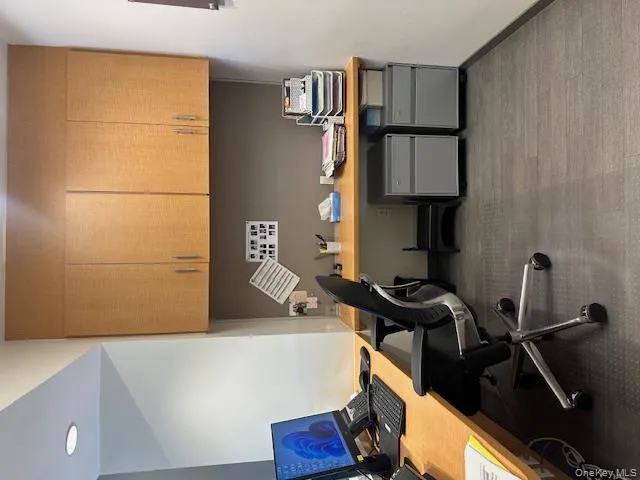 Built in desk. Built in desk.