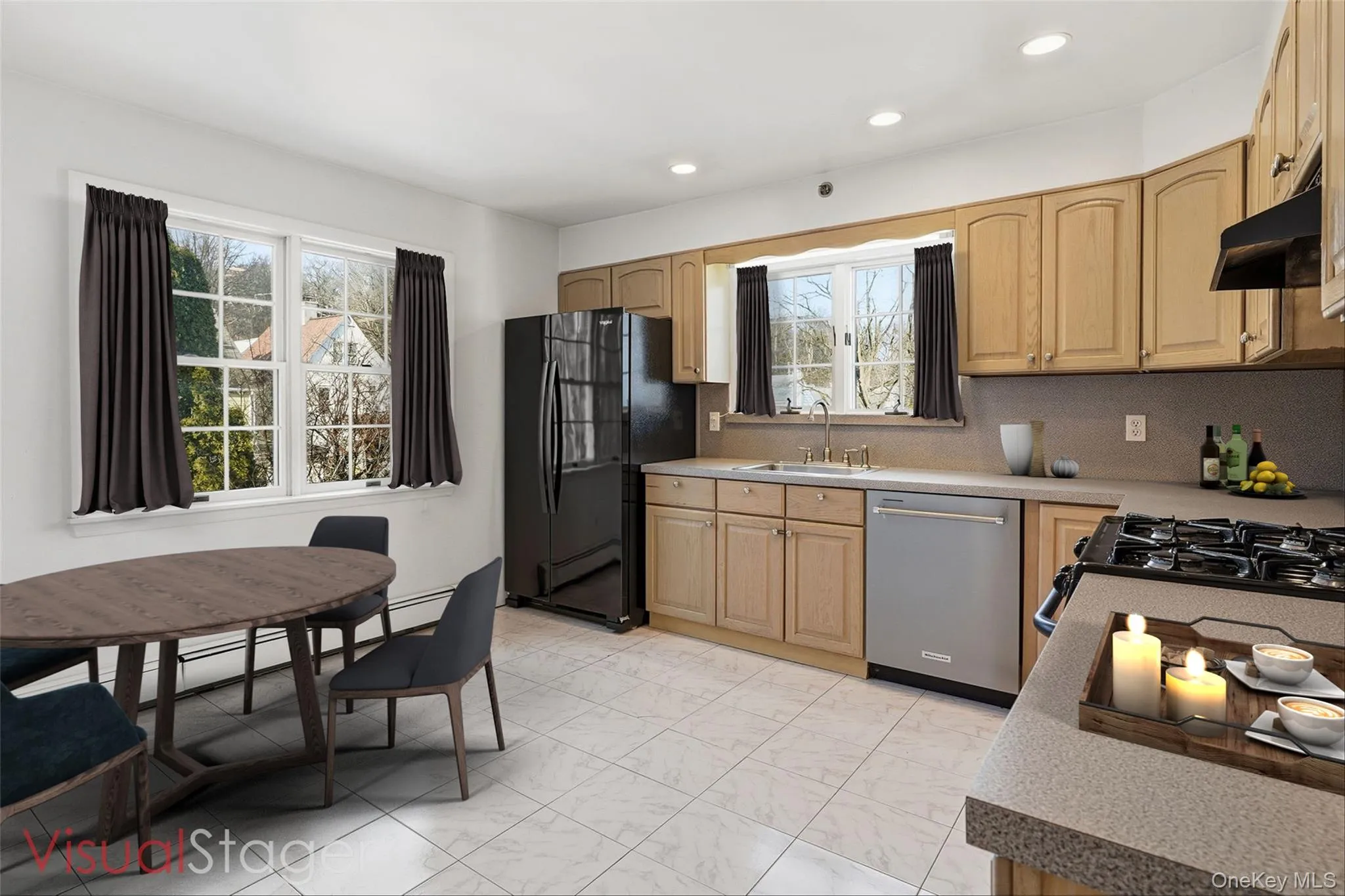 Eat-in-Kitchen with ample cabinet storage. Eat-in-Kitchen with ample cabinet storage.