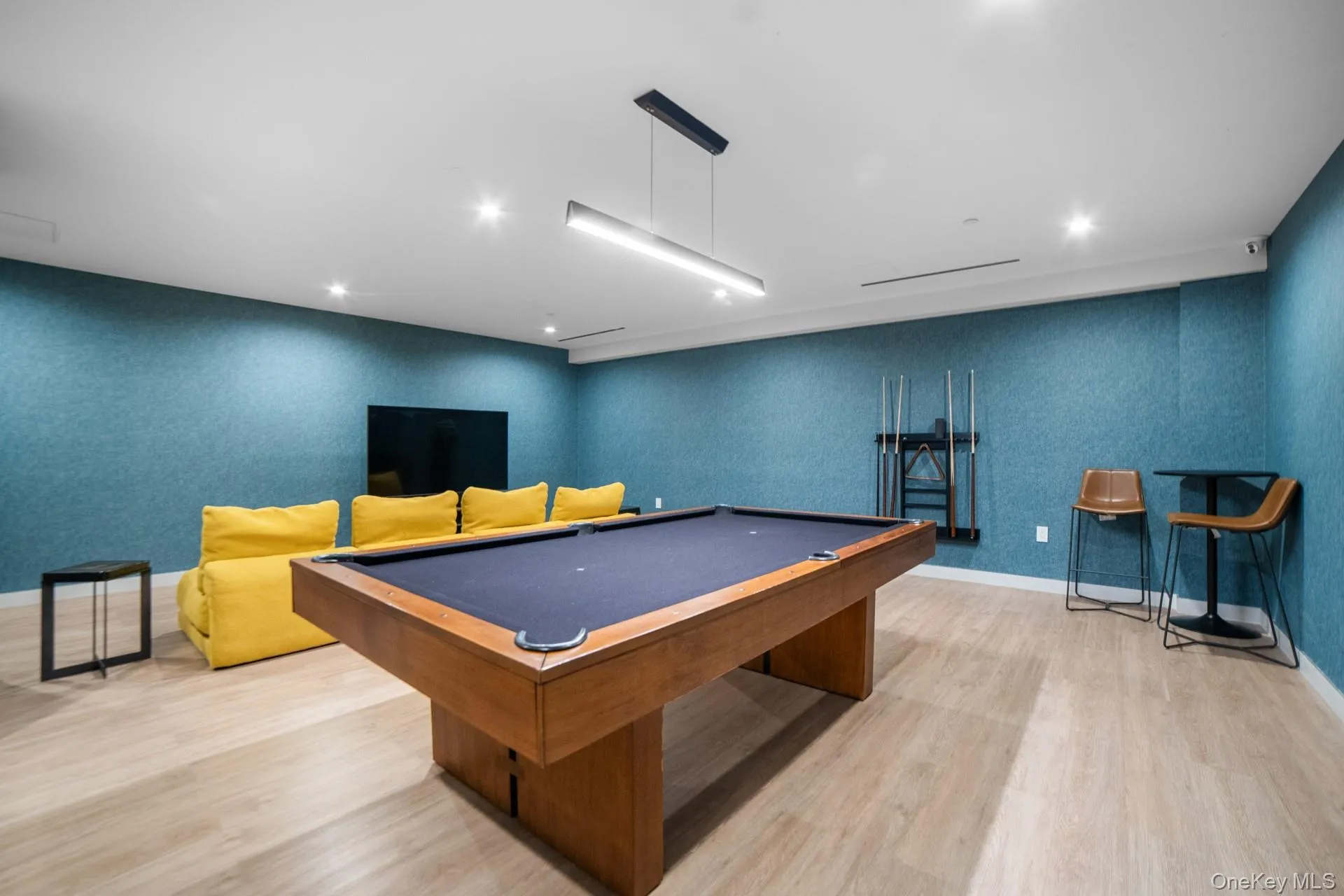 131-02A 40th Road, New York, NY, 2 Bedrooms Bedrooms, 5 Rooms Rooms,2 BathroomsBathrooms,Residential,For Rent,40th,0,904596 131-02A 40th Road, New York, NY, 2 Bedrooms Bedrooms, 5 Rooms Rooms,2 BathroomsBathrooms,Residential,For Rent,40th,0,904596