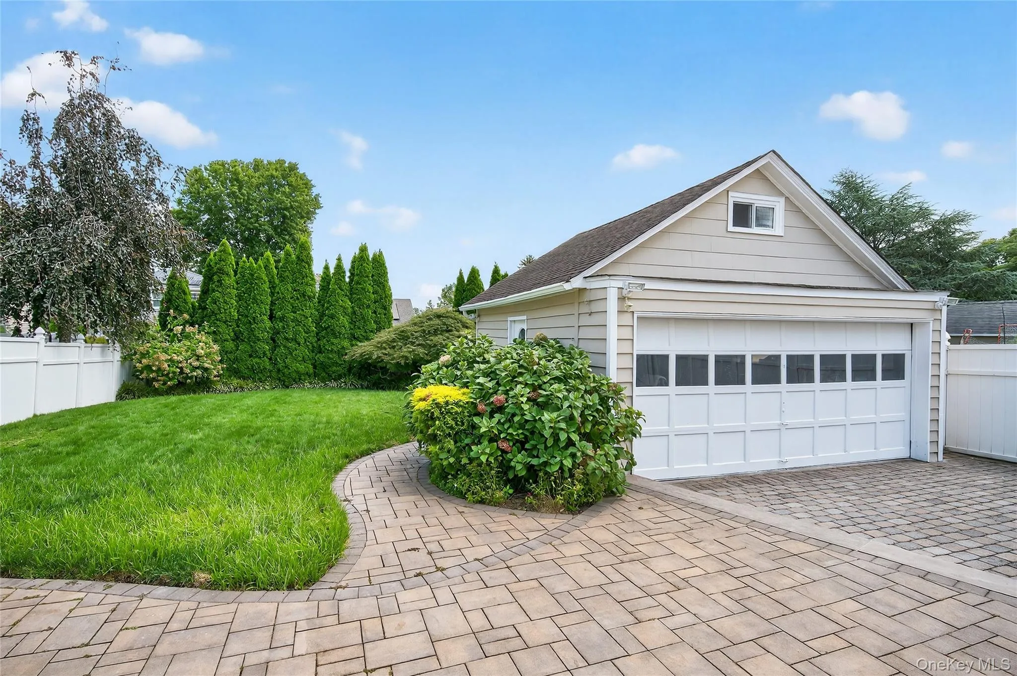 26 9th Street, Oyster Bay, NY, 4 Bedrooms Bedrooms, 7 Rooms Rooms,2 BathroomsBathrooms,Residential Lease,Idx,9th,0,904616 26 9th Street, Oyster Bay, NY, 4 Bedrooms Bedrooms, 7 Rooms Rooms,2 BathroomsBathrooms,Residential Lease,Idx,9th,0,904616