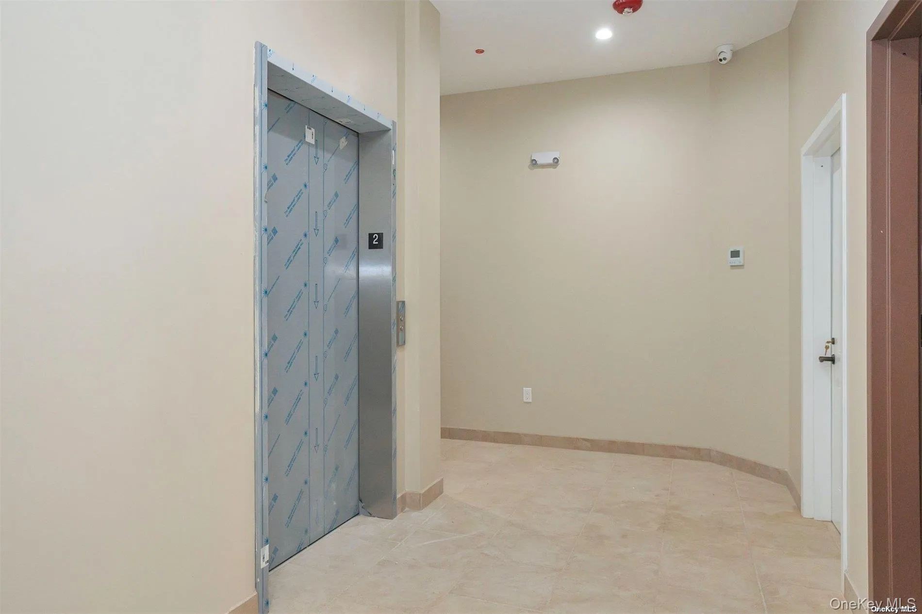 10 Wall Street, Huntington, NY, 1 Bedroom Bedrooms, 3 Rooms Rooms,1 BathroomBathrooms,Residential Lease,Idx,Wall,904716 10 Wall Street, Huntington, NY, 1 Bedroom Bedrooms, 3 Rooms Rooms,1 BathroomBathrooms,Residential Lease,Idx,Wall,904716