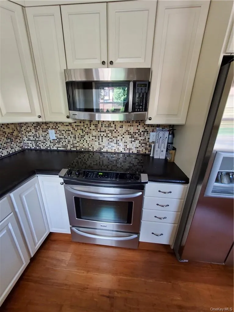 972 Sierra Vista Lane, Clarkstown, NY, 2 Bedrooms Bedrooms, 5 Rooms Rooms,1 BathroomBathrooms,Residential Lease,Idx,Sierra Vista,0,904868 972 Sierra Vista Lane, Clarkstown, NY, 2 Bedrooms Bedrooms, 5 Rooms Rooms,1 BathroomBathrooms,Residential Lease,Idx,Sierra Vista,0,904868