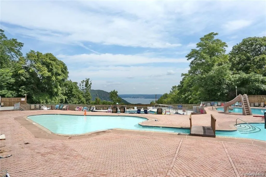 972 Sierra Vista Lane, Clarkstown, NY, 2 Bedrooms Bedrooms, 5 Rooms Rooms,1 BathroomBathrooms,Residential Lease,Idx,Sierra Vista,0,904868 972 Sierra Vista Lane, Clarkstown, NY, 2 Bedrooms Bedrooms, 5 Rooms Rooms,1 BathroomBathrooms,Residential Lease,Idx,Sierra Vista,0,904868