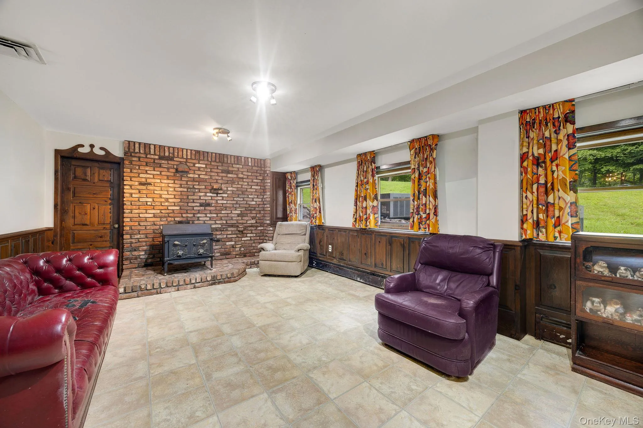 1007 Haverstraw Road, Ramapo, NY, 4 Bedrooms Bedrooms, 12 Rooms Rooms,2 BathroomsBathrooms,Residential,For Rent,Haverstraw,0,904883 1007 Haverstraw Road, Ramapo, NY, 4 Bedrooms Bedrooms, 12 Rooms Rooms,2 BathroomsBathrooms,Residential,For Rent,Haverstraw,0,904883