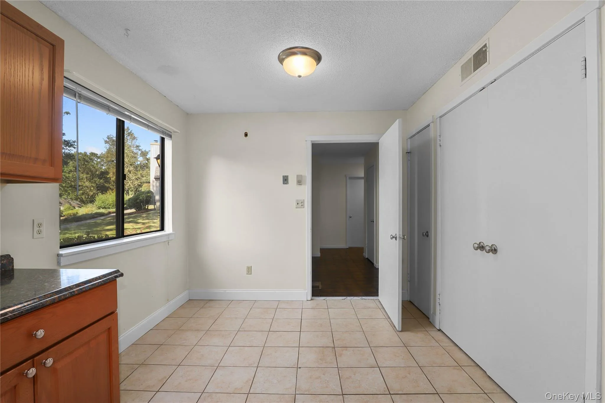 Breakfast nook Breakfast nook