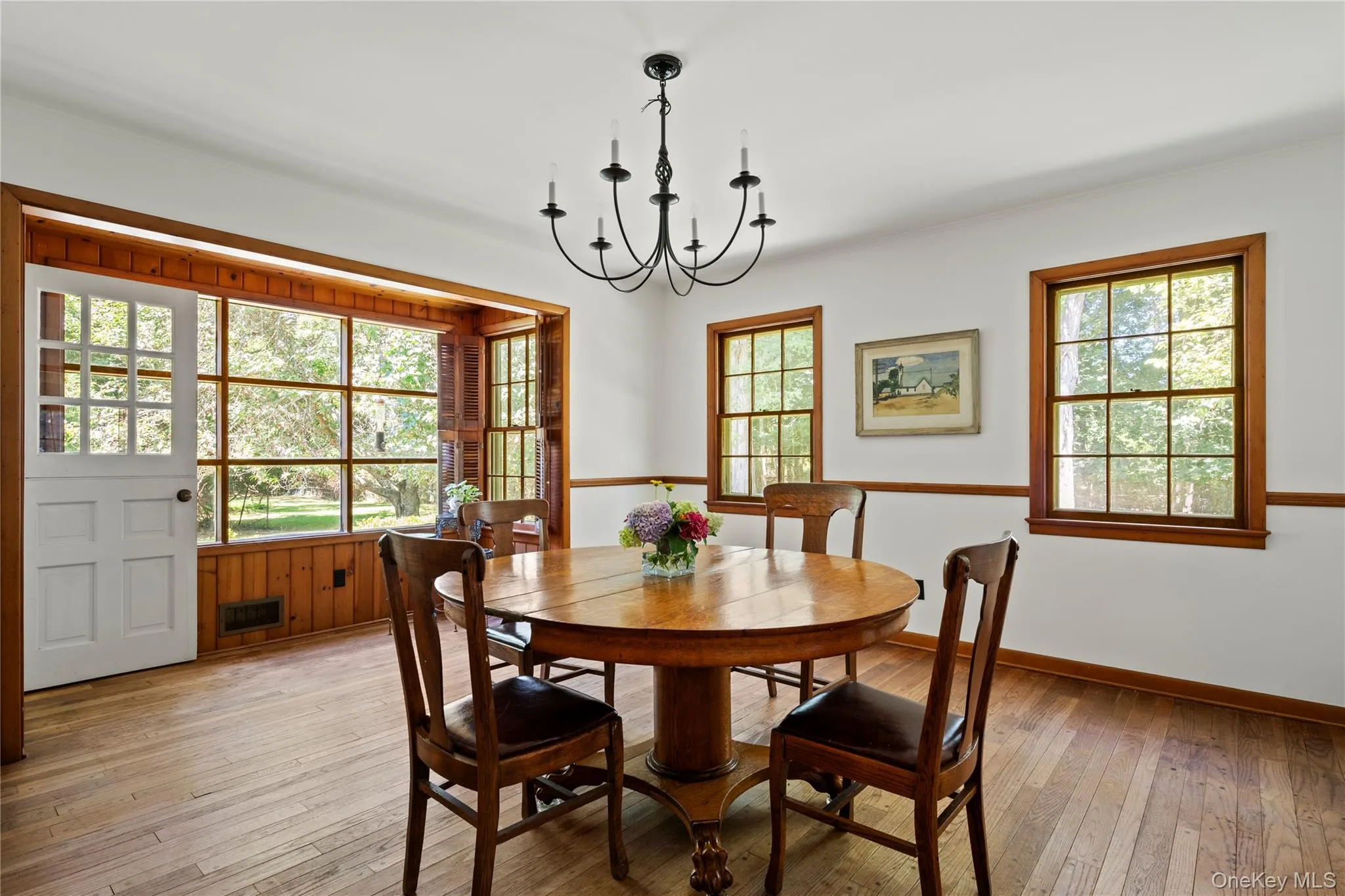 Great south facing sun enters through the wall of windows Great south facing sun enters through the wall of windows