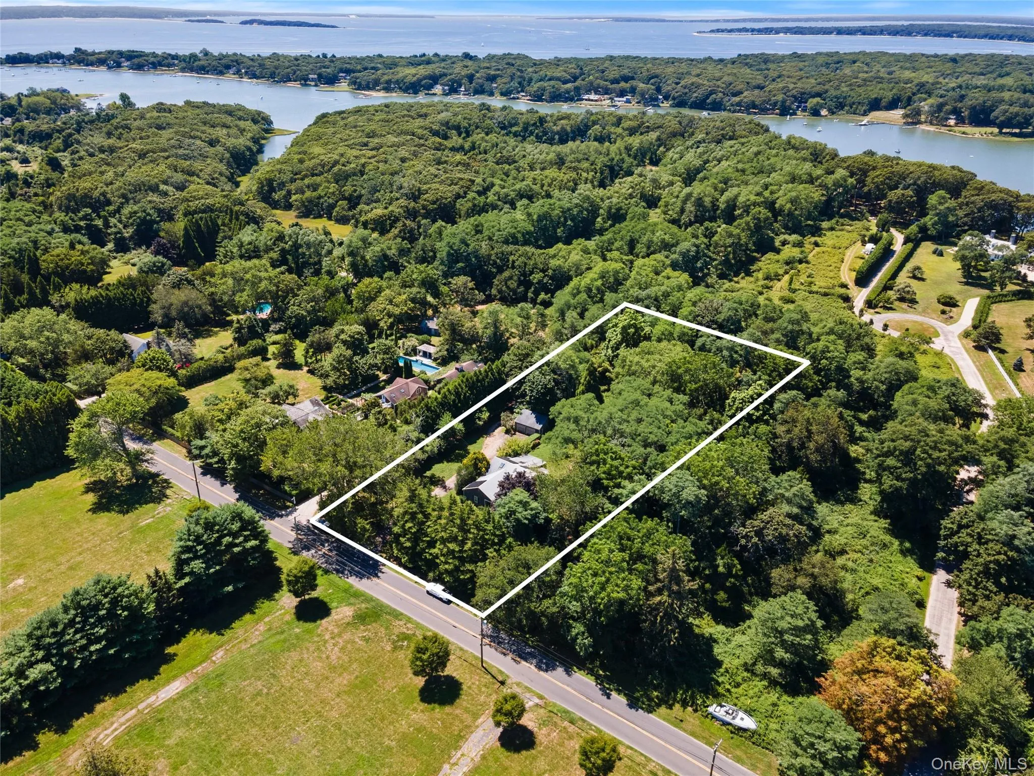 Aerial view of property and proximity to water Aerial view of property and proximity to water