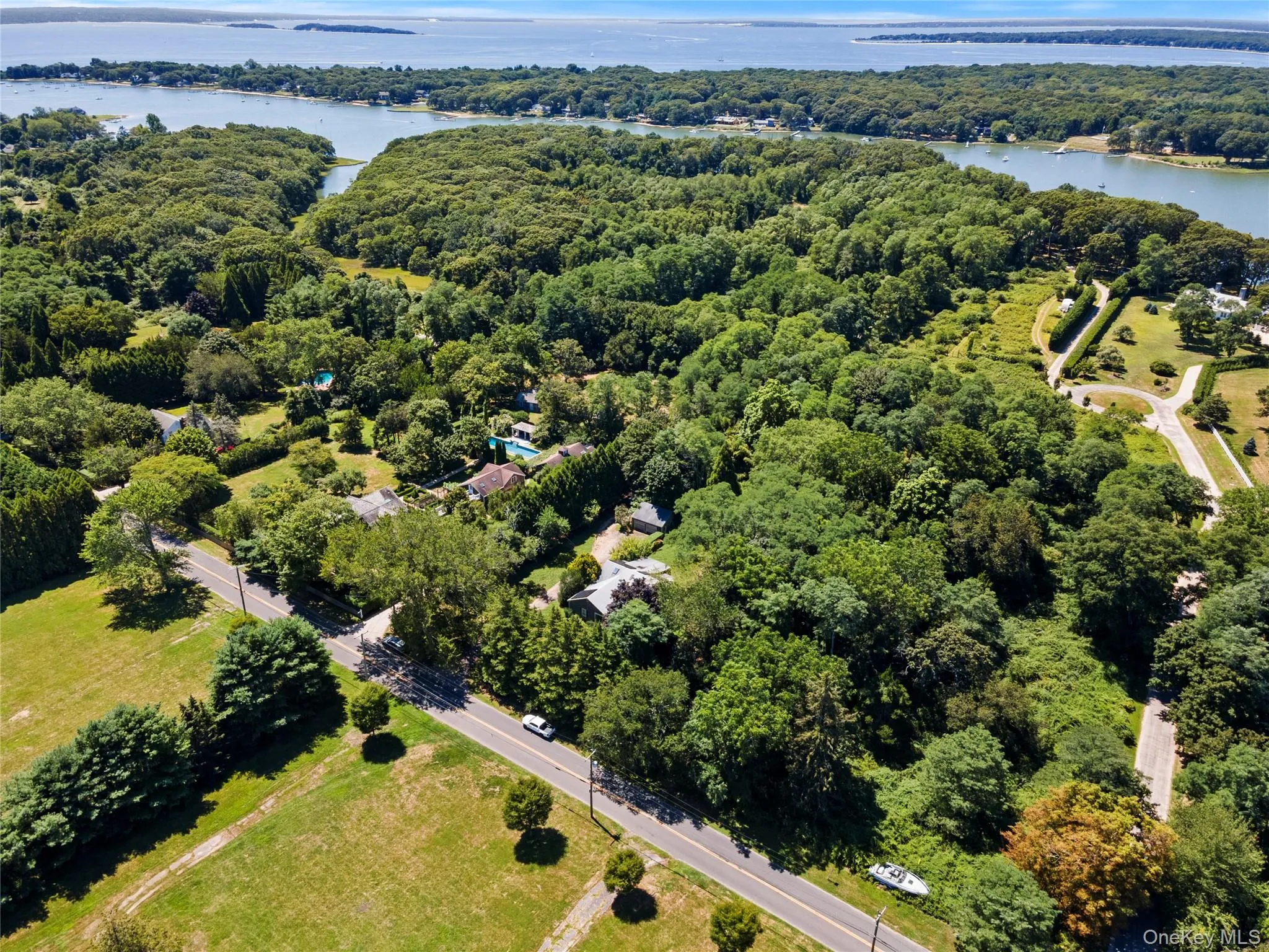 26 Menantic Road, Shelter Island, NY, 4 Bedrooms Bedrooms, 9 Rooms Rooms,3 BathroomsBathrooms,Residential,For Rent,Menantic,0,905186 26 Menantic Road, Shelter Island, NY, 4 Bedrooms Bedrooms, 9 Rooms Rooms,3 BathroomsBathrooms,Residential,For Rent,Menantic,0,905186
