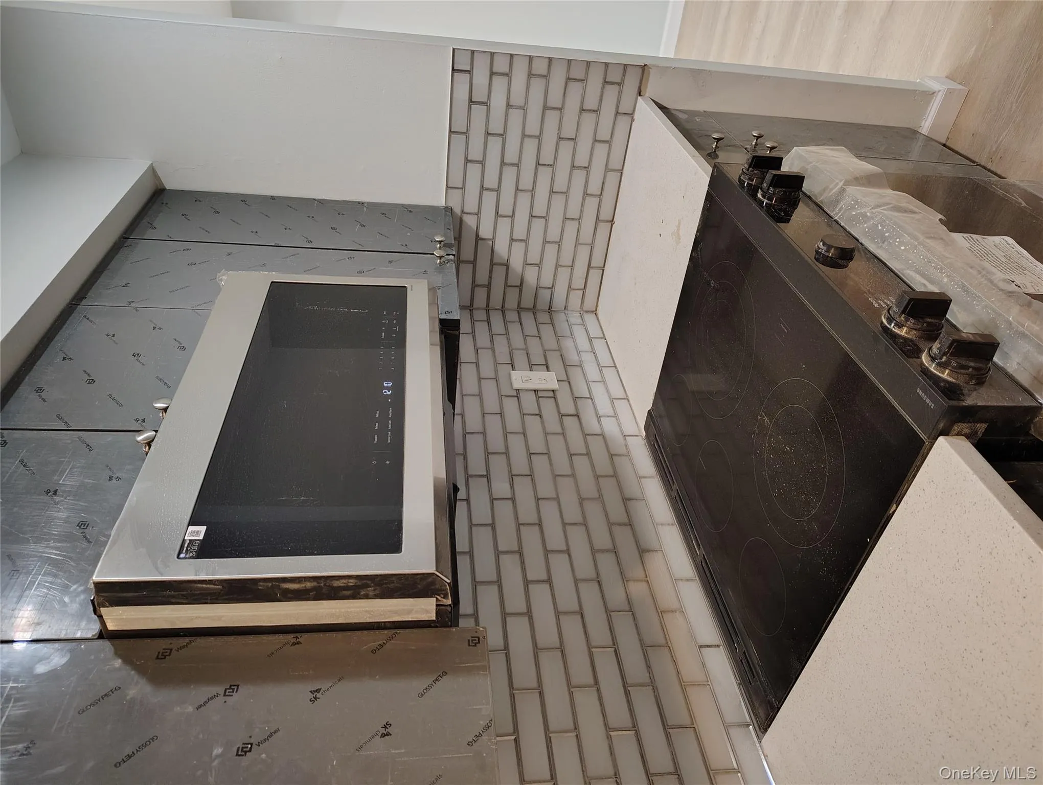 1 VALLEY FORGE Court, Brookhaven, NY, 2 Bedrooms Bedrooms, 5 Rooms Rooms,1 BathroomBathrooms,Residential Lease,Idx,VALLEY FORGE,0,905234 1 VALLEY FORGE Court, Brookhaven, NY, 2 Bedrooms Bedrooms, 5 Rooms Rooms,1 BathroomBathrooms,Residential Lease,Idx,VALLEY FORGE,0,905234