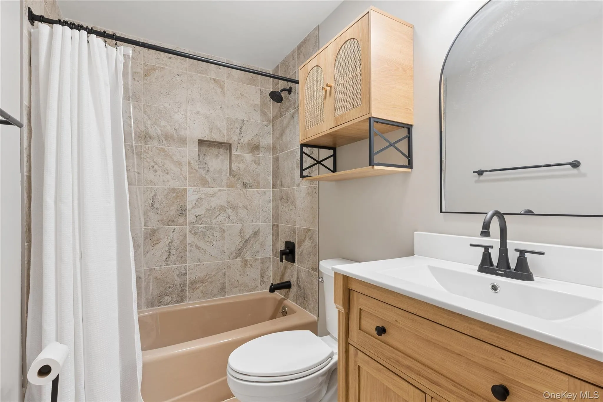 624 Noyack Road, Southampton, NY, 2 Bedroom Bedrooms, 4 Room Rooms,1 BathroomBathrooms,Residential Lease,For Rent,Noyack,0,905286 624 Noyack Road, Southampton, NY, 2 Bedroom Bedrooms, 4 Room Rooms,1 BathroomBathrooms,Residential Lease,For Rent,Noyack,0,905286