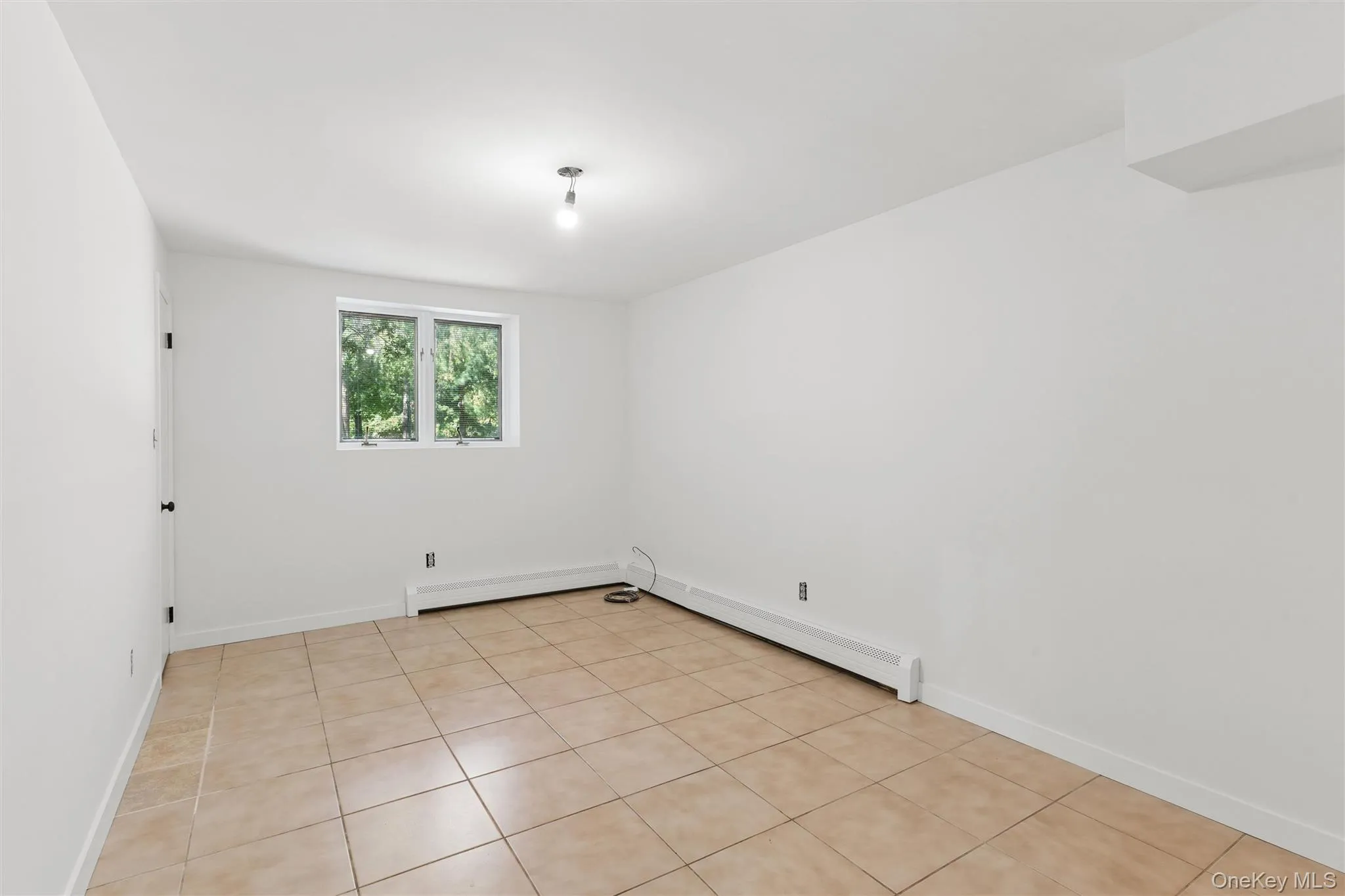 624 Noyack Road, Southampton, NY, 2 Bedroom Bedrooms, 4 Room Rooms,1 BathroomBathrooms,Residential Lease,For Rent,Noyack,0,905286 624 Noyack Road, Southampton, NY, 2 Bedroom Bedrooms, 4 Room Rooms,1 BathroomBathrooms,Residential Lease,For Rent,Noyack,0,905286