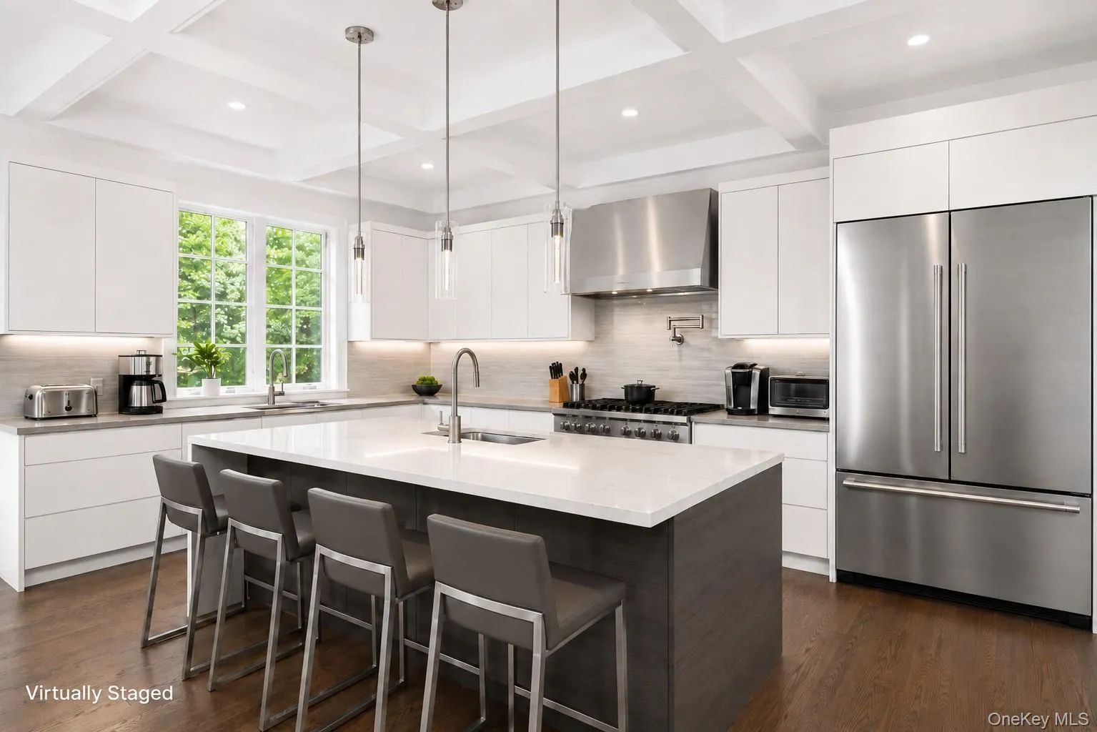 20 Devonshire Lane, East Hampton, New York 11930
