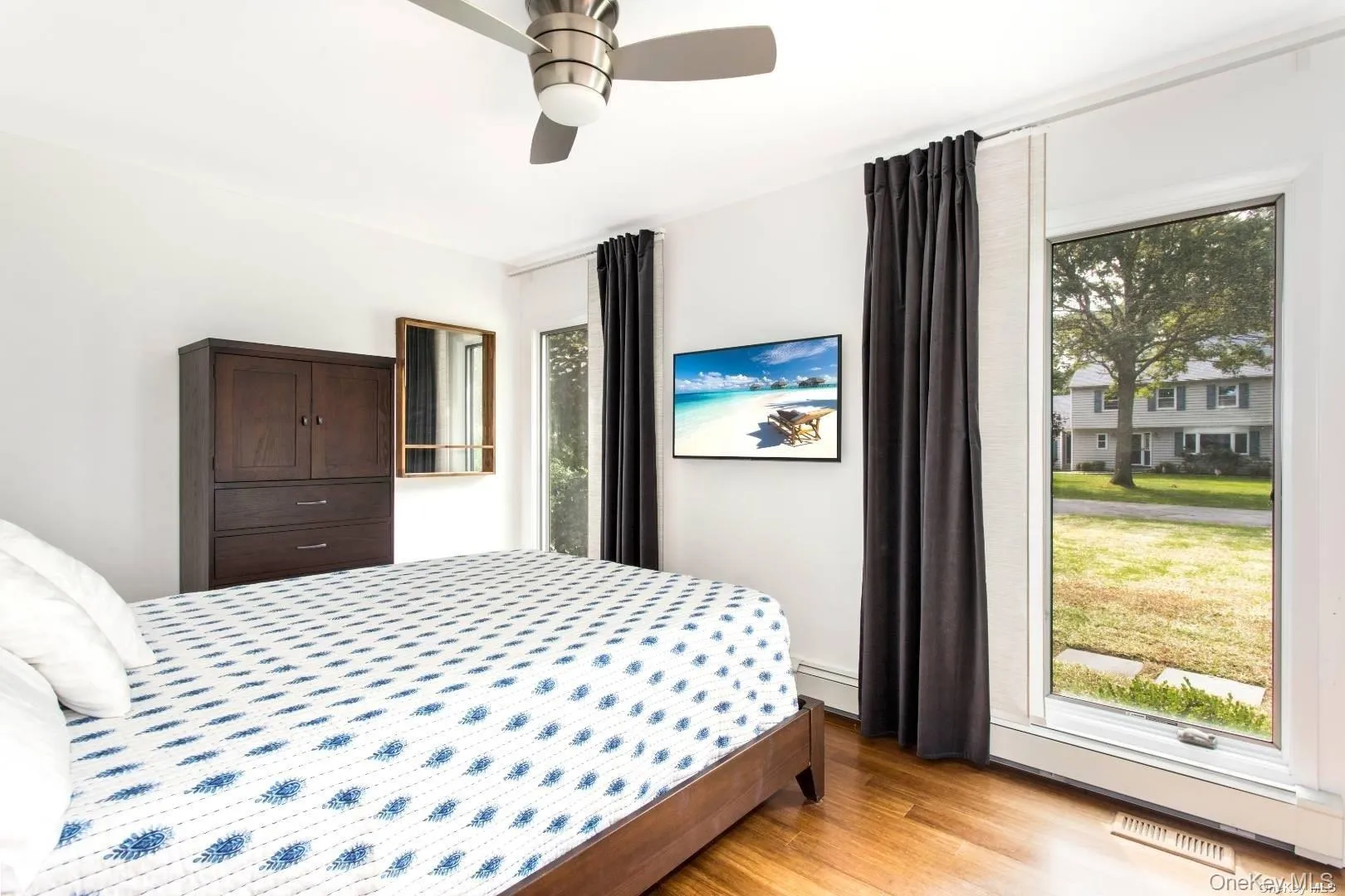 Downstairs Bedroom Downstairs Bedroom