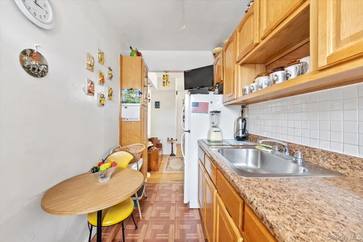 4265 Webster Avenue, New York, NY, 1 Bedroom Bedrooms, 3 Rooms Rooms,1 BathroomBathrooms,Residential,For Rent,Webster,0,905397 4265 Webster Avenue, New York, NY, 1 Bedroom Bedrooms, 3 Rooms Rooms,1 BathroomBathrooms,Residential,For Rent,Webster,0,905397