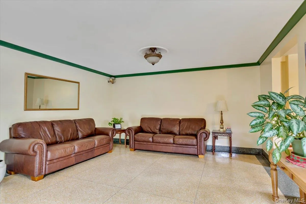 4265 Webster Avenue, New York, NY, 1 Bedroom Bedrooms, 3 Rooms Rooms,1 BathroomBathrooms,Residential,For Rent,Webster,0,905397 4265 Webster Avenue, New York, NY, 1 Bedroom Bedrooms, 3 Rooms Rooms,1 BathroomBathrooms,Residential,For Rent,Webster,0,905397