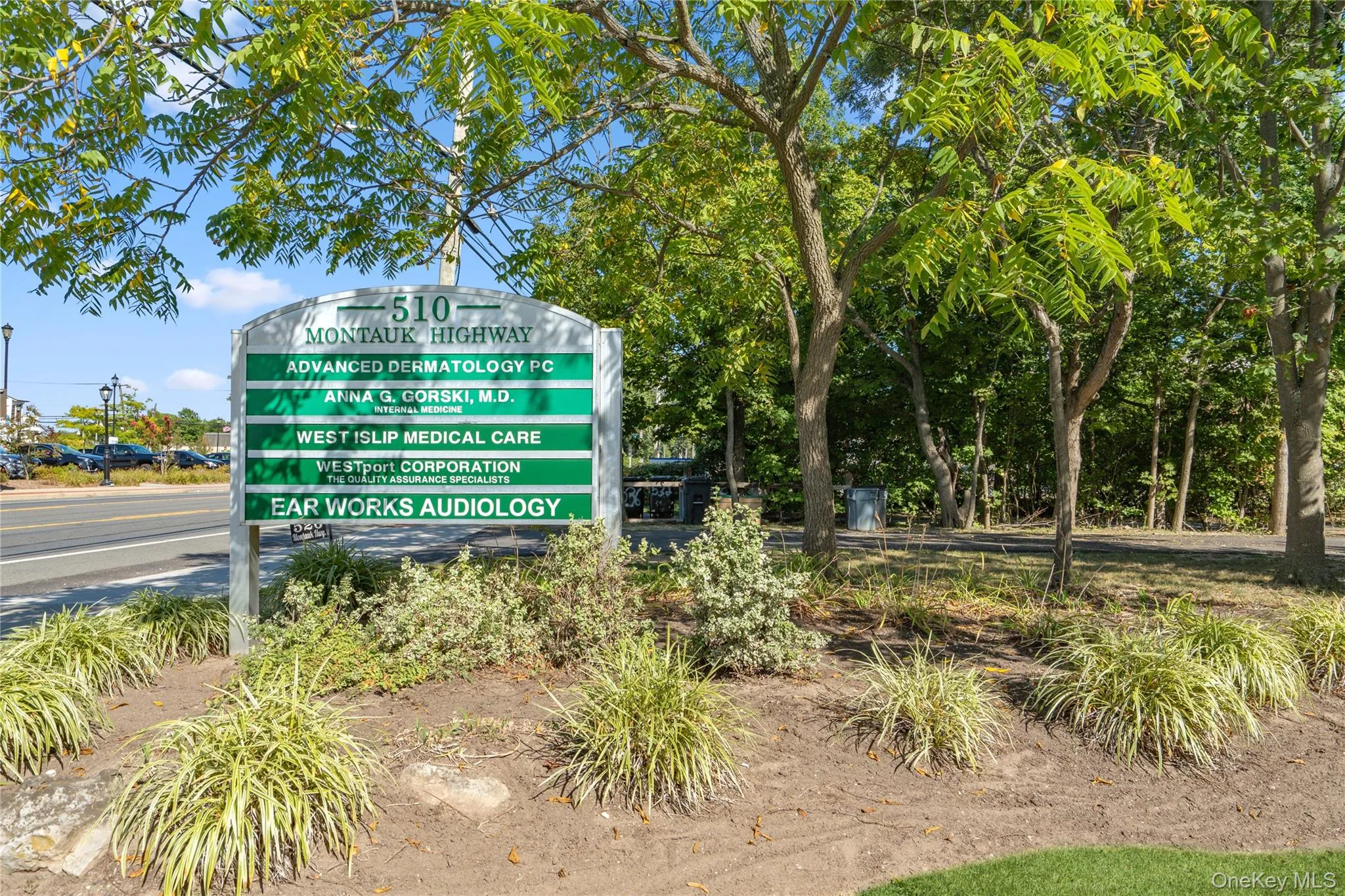 Marquee Sign into Condo Complex Marquee Sign into Condo Complex