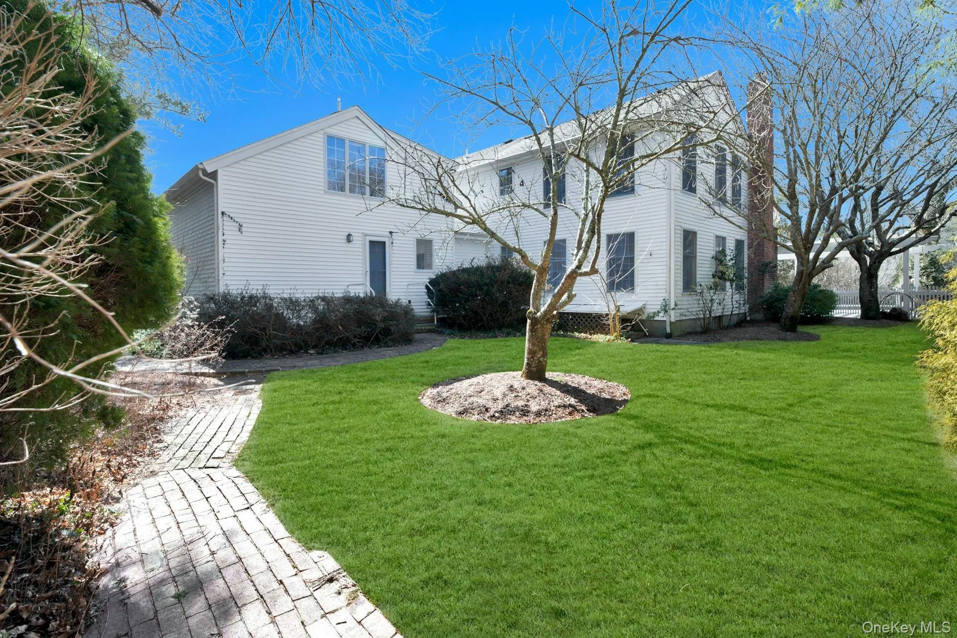 Additional Backyard flanking Tennis Court, Pool, Backyard & Private Entrance to Mud Room/Laundry Room and Private Ensuite with Separate Entrance Additional Backyard flanking Tennis Court, Pool, Backyard & Private Entrance to Mud Room/Laundry Room and Private Ensuite with Separate Entrance