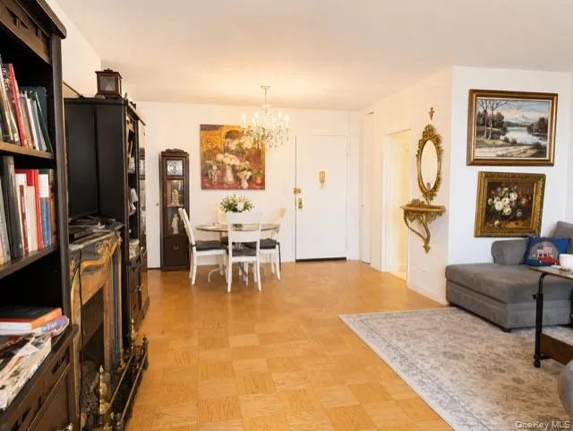 26910 Grand Central Parkway, New York, NY, 1 Bedroom Bedrooms, 3 Rooms Rooms,1 BathroomBathrooms,Residential,For Rent,Grand Central,0,905703 26910 Grand Central Parkway, New York, NY, 1 Bedroom Bedrooms, 3 Rooms Rooms,1 BathroomBathrooms,Residential,For Rent,Grand Central,0,905703