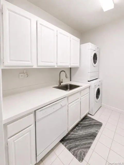26910 Grand Central Parkway, New York, NY, 1 Bedroom Bedrooms, 3 Rooms Rooms,1 BathroomBathrooms,Residential,For Rent,Grand Central,0,905703 26910 Grand Central Parkway, New York, NY, 1 Bedroom Bedrooms, 3 Rooms Rooms,1 BathroomBathrooms,Residential,For Rent,Grand Central,0,905703