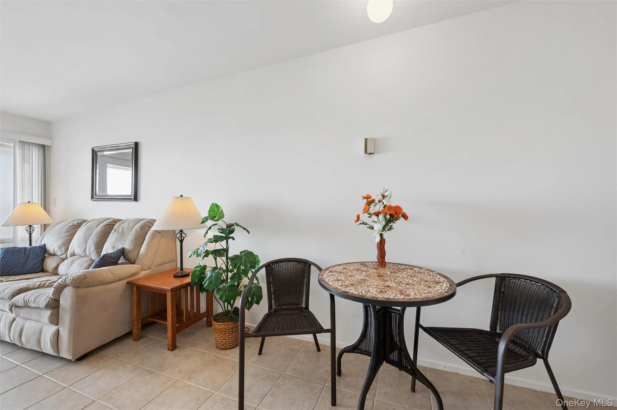 274 Dune Road, Southampton, NY, 1 Bedroom Bedrooms, 4 Rooms Rooms,1 BathroomBathrooms,Residential,For Rent,Dune,0,905709 274 Dune Road, Southampton, NY, 1 Bedroom Bedrooms, 4 Rooms Rooms,1 BathroomBathrooms,Residential,For Rent,Dune,0,905709