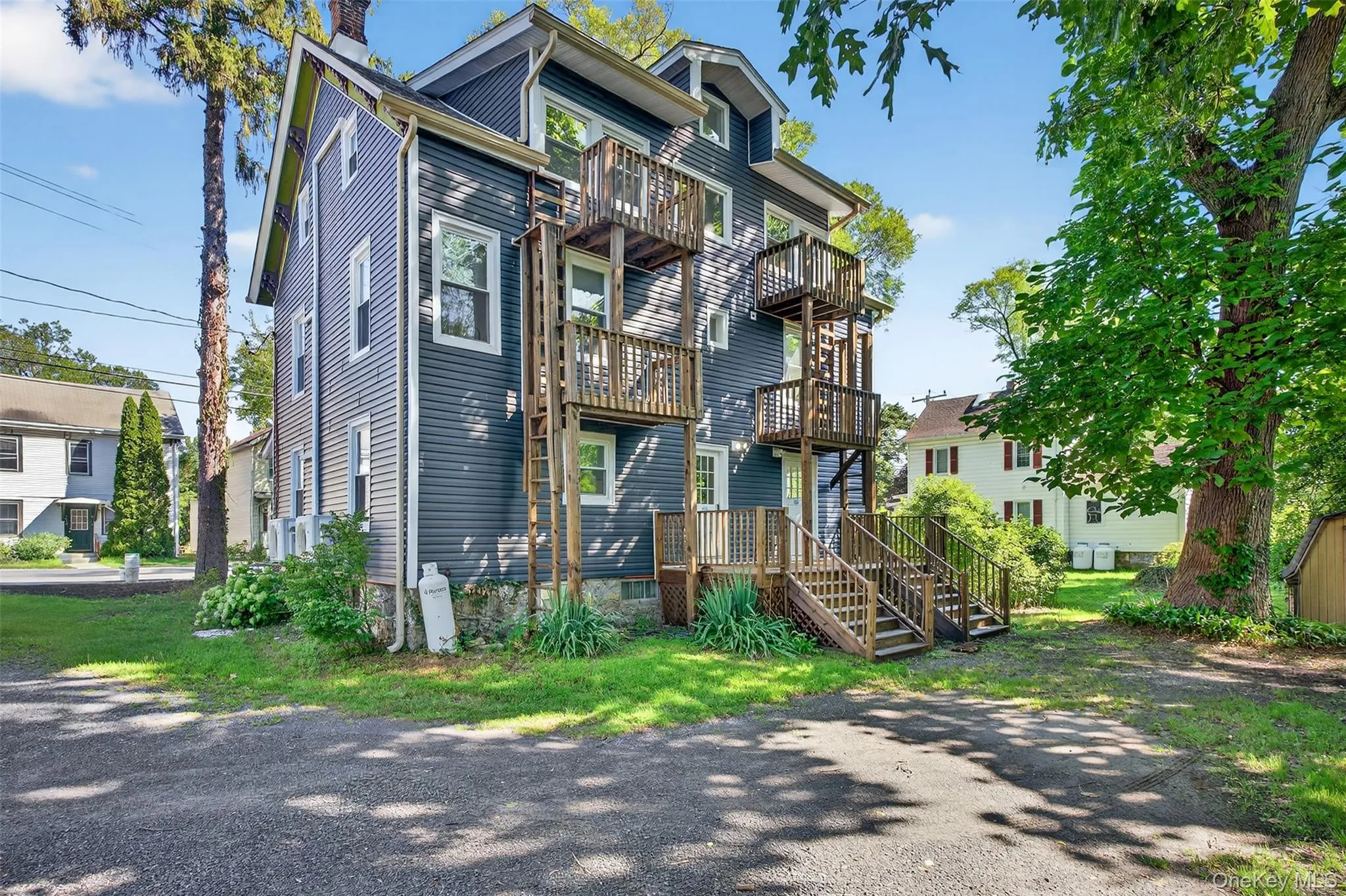 Parking and back entrance off back deck Parking and back entrance off back deck