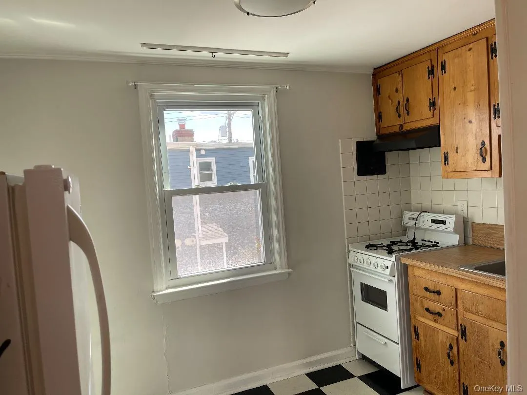 41 Norfolk Road, Hempstead, NY, 1 Bedroom Bedrooms, 3 Rooms Rooms,1 BathroomBathrooms,Residential Lease,Idx,Norfolk,0,906036 41 Norfolk Road, Hempstead, NY, 1 Bedroom Bedrooms, 3 Rooms Rooms,1 BathroomBathrooms,Residential Lease,Idx,Norfolk,0,906036