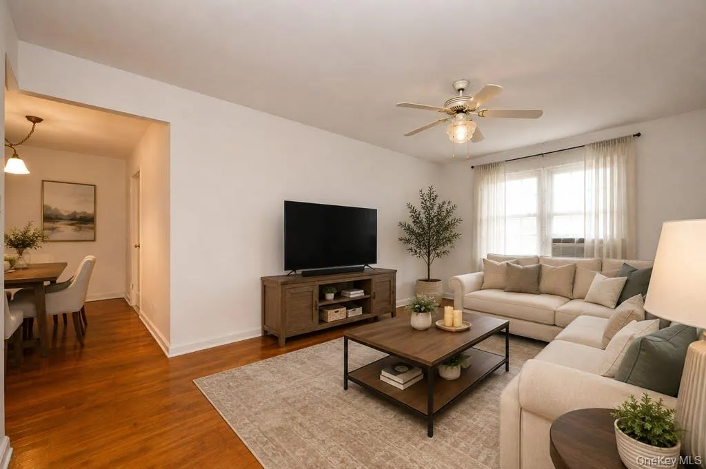 39-45 51 Street, New York, NY, 2 Bedrooms Bedrooms, 5 Rooms Rooms,1 BathroomBathrooms,Residential,For Rent,51,0,906059 39-45 51 Street, New York, NY, 2 Bedrooms Bedrooms, 5 Rooms Rooms,1 BathroomBathrooms,Residential,For Rent,51,0,906059
