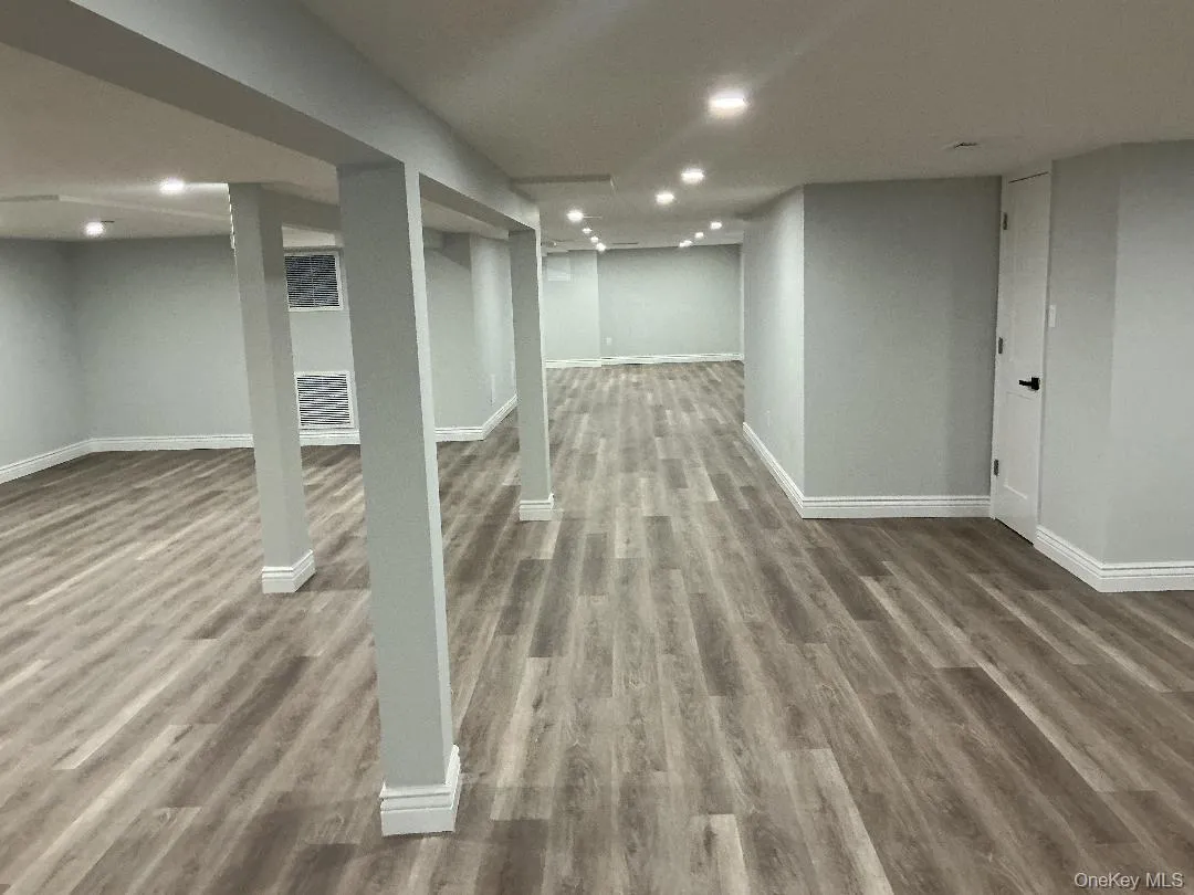 19 MICHAELS Lane, Oyster Bay, NY, 4 Bedrooms Bedrooms, 10 Rooms Rooms,3 BathroomsBathrooms,Residential,For Rent,MICHAELS,0,906140 19 MICHAELS Lane, Oyster Bay, NY, 4 Bedrooms Bedrooms, 10 Rooms Rooms,3 BathroomsBathrooms,Residential,For Rent,MICHAELS,0,906140