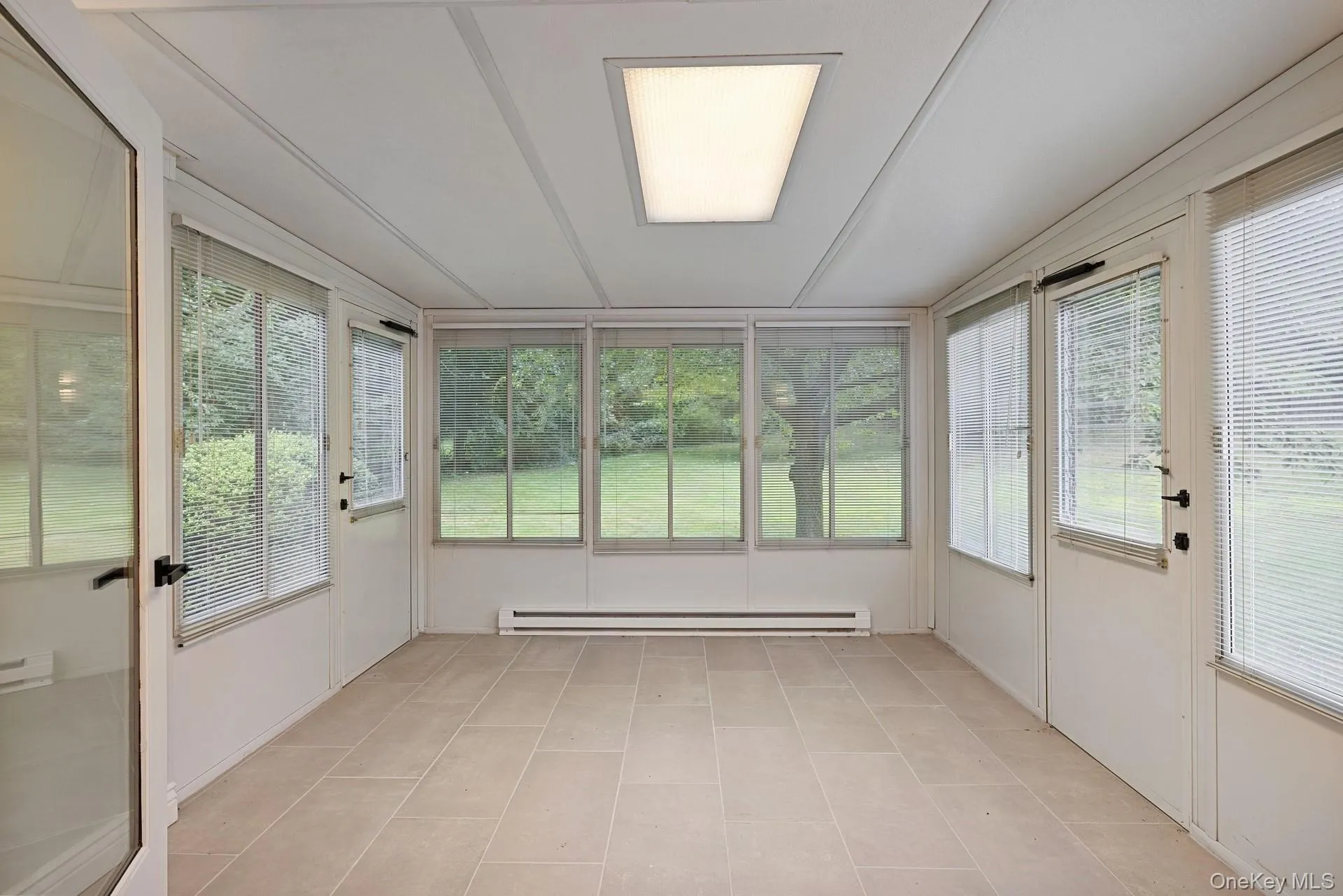 19 MICHAELS Lane, Oyster Bay, NY, 4 Bedrooms Bedrooms, 10 Rooms Rooms,3 BathroomsBathrooms,Residential,For Rent,MICHAELS,0,906140 19 MICHAELS Lane, Oyster Bay, NY, 4 Bedrooms Bedrooms, 10 Rooms Rooms,3 BathroomsBathrooms,Residential,For Rent,MICHAELS,0,906140