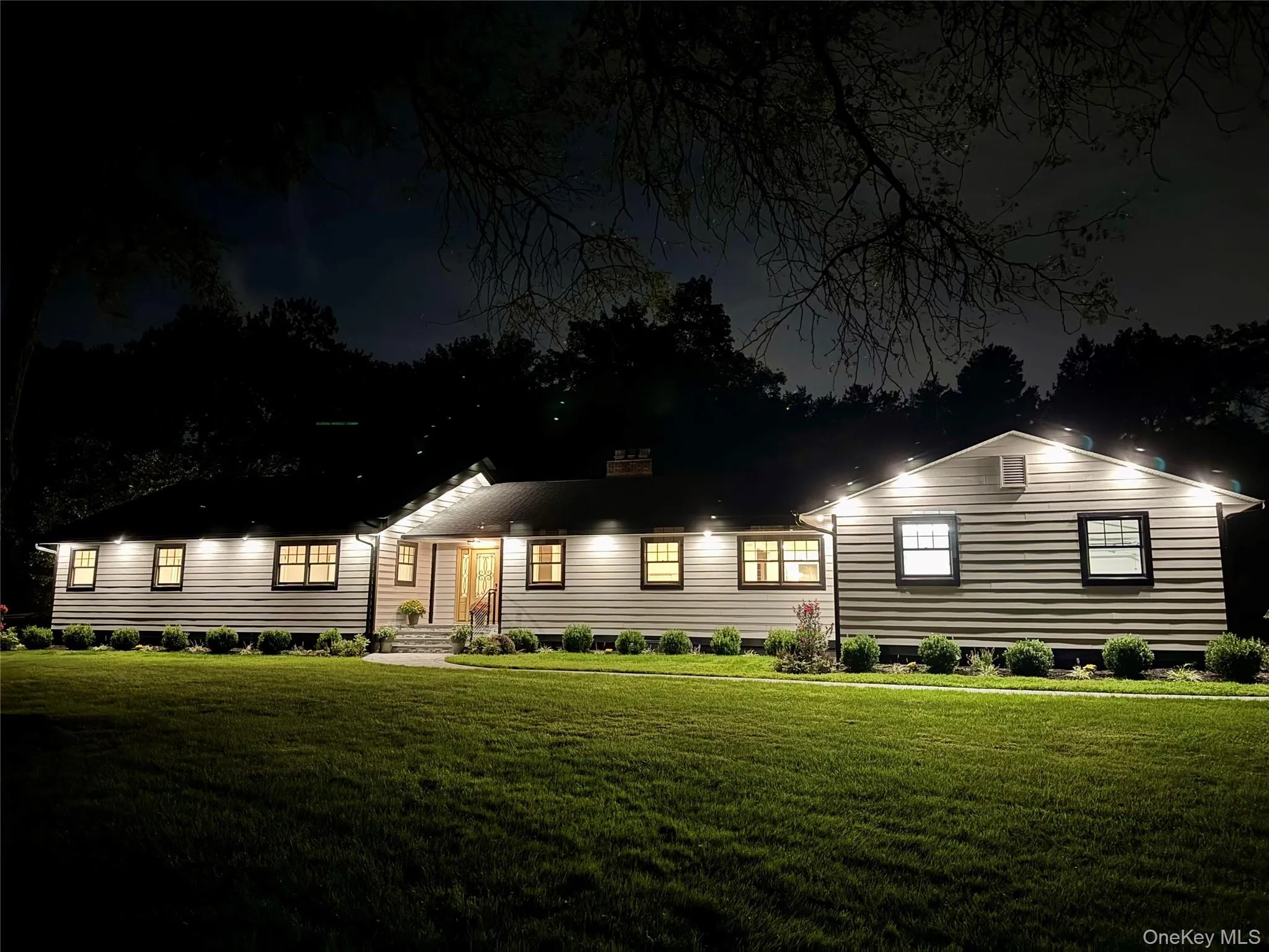 19 MICHAELS Lane, Oyster Bay, NY, 4 Bedrooms Bedrooms, 10 Rooms Rooms,3 BathroomsBathrooms,Residential,For Rent,MICHAELS,0,906140 19 MICHAELS Lane, Oyster Bay, NY, 4 Bedrooms Bedrooms, 10 Rooms Rooms,3 BathroomsBathrooms,Residential,For Rent,MICHAELS,0,906140