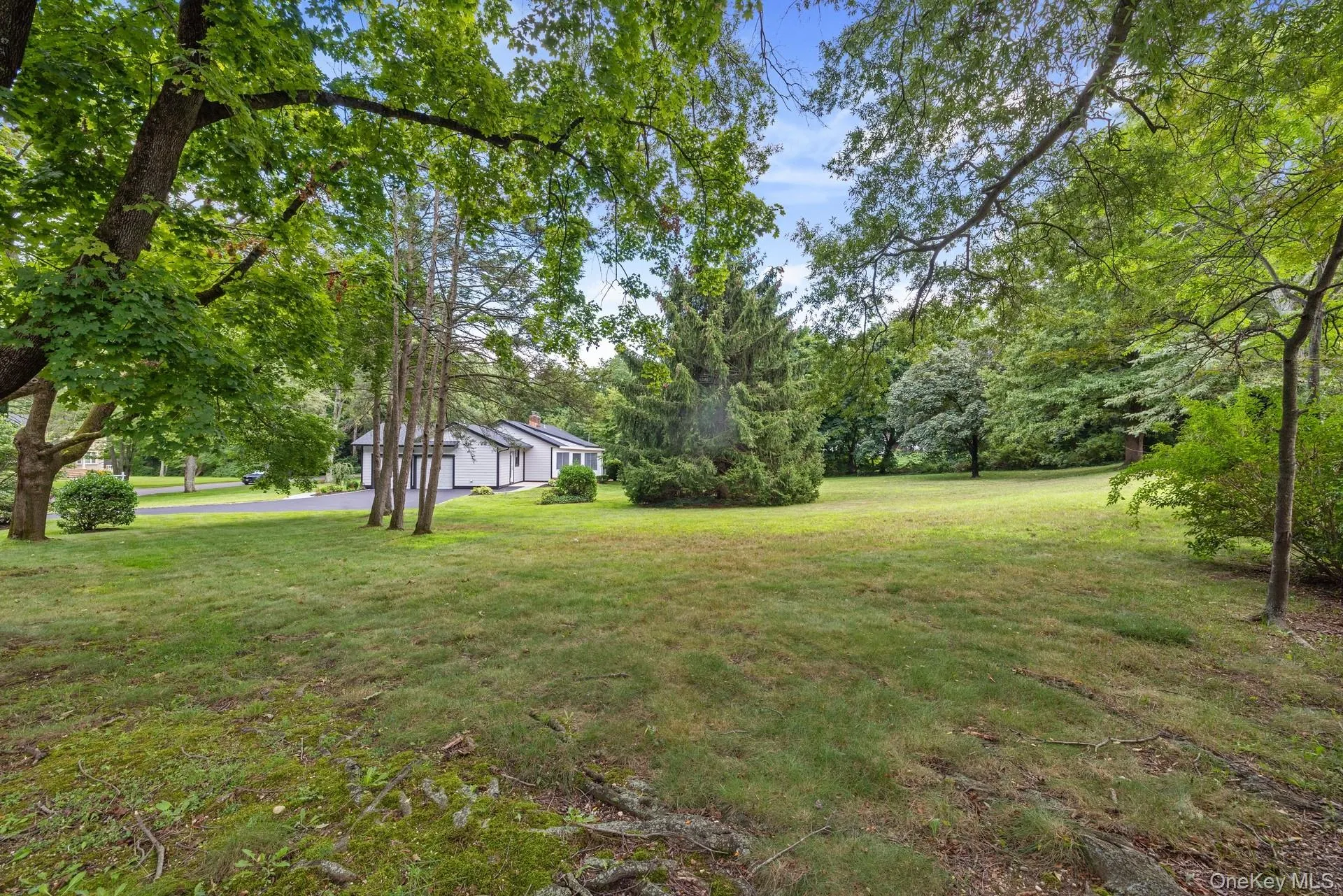 19 MICHAELS Lane, Oyster Bay, NY, 4 Bedrooms Bedrooms, 10 Rooms Rooms,3 BathroomsBathrooms,Residential,For Rent,MICHAELS,0,906140 19 MICHAELS Lane, Oyster Bay, NY, 4 Bedrooms Bedrooms, 10 Rooms Rooms,3 BathroomsBathrooms,Residential,For Rent,MICHAELS,0,906140